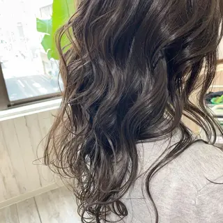 ミディアム カラー HAIR&MAKE.sia所属・心斎橋ボブ 好原良真のヘアスタイル