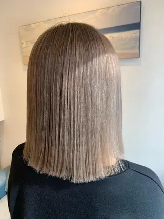 ミディアム 渋谷ハイトーン/ デザインカラー阿部のヘアスタイル