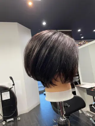 ショート ヘアワークフラックス所属・阿久津 優希のヘアスタイル