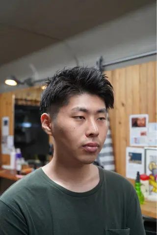 メンズ brunt jet所属・関 晃哉のヘアスタイル