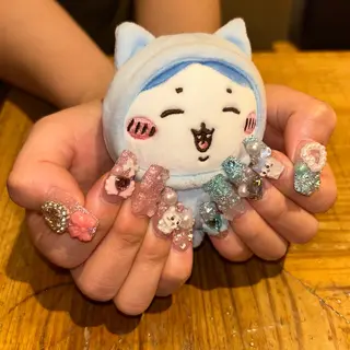 ネイル 濱岡 咲のネイルデザイン