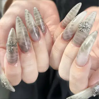 ネイル One YUKIMIのネイルデザイン