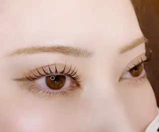 マツエク・マツパ P&Eまつげ専門 ★駅前店のマツエク・マツパデザイン