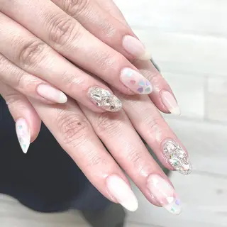 ネイル Bianca市ヶ谷店 Aiuraのネイルデザイン