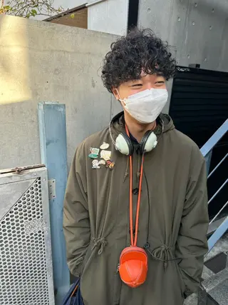 ミディアム パーマ メンズ GO TODAY シェアサロン　原宿本店所属・原宿↔︎浦和　美容師 折笠　亮のヘアスタイル