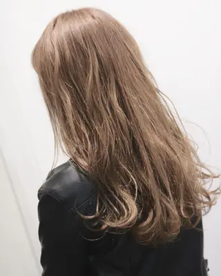 セミロング カラー パーマ ヘアアレンジ 新宿.全国4位美髪師 taka髪質改善のヘアスタイル