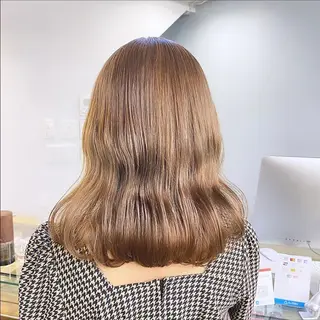 ミディアム カラー パーマ ヘアアレンジ メンズ キッズ ネイル マツエク・マツパ アイブロウ 暖色系/透明感 治野心のヘアスタイル