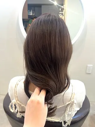 セミロング 下石怜子/レイヤー/ 透明感カラーのヘアスタイル