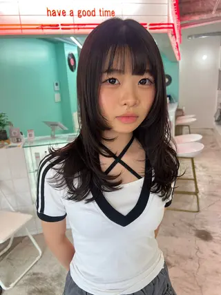 ミディアム 💥ウルフカット デザインあんな💥のヘアスタイル