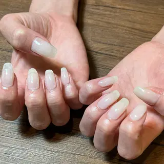 ネイル HENRIETTA NAILSALONのネイルデザイン
