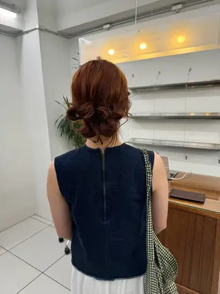 セミロング ヘアアレンジ MIES amane(アマネ)のヘアスタイル