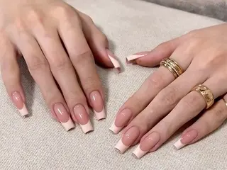 ネイル 五月•MAYネイルサロン所属・新宿 M_nailのネイルデザイン