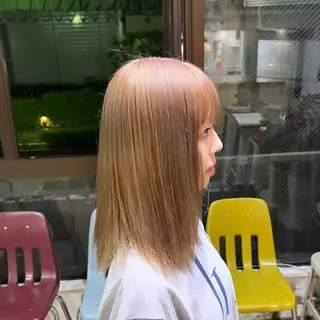 ショート カラー オカベ ショウマのヘアスタイル