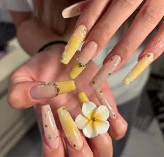 ネイル なな_ CloudyChanのネイルデザイン