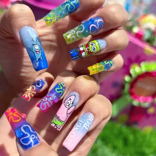 ロング ネイル ⛓Miyu ⛓のネイルデザイン