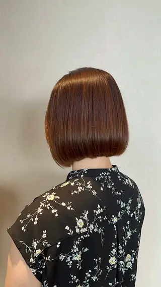 ショート カラー 切りっぱなしボブ /銀座/ケンタロウのヘアスタイル