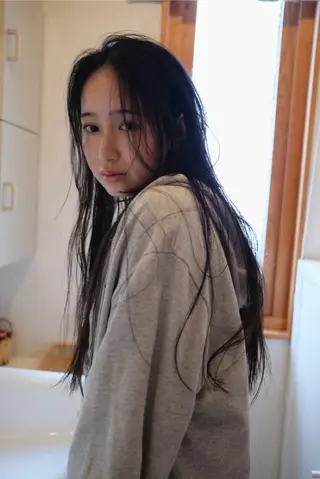 ロング メンズハイトーン/栄 /イトウタケルのヘアスタイル