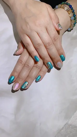 ネイル nail salon  AlgeTy所属・✴︎:.｡. MAKI.｡.:✴︎のネイルデザイン
