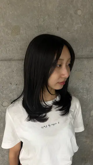 セミロング カラー ヘアアレンジ 原宿・デザインカラー YUI🤍ྀིのヘアスタイル