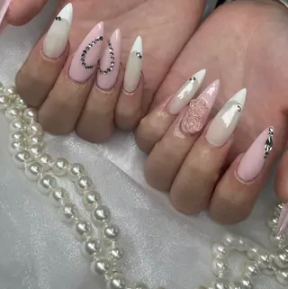 ネイル tener 🖤yua🖤のネイルデザイン