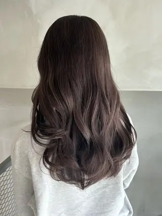 カラー 🧸ミルクティー／ ぷつっとボブ｜ミクのヘアスタイル