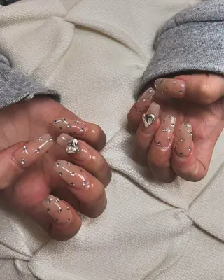 ネイル nail.salon .Reversalのネイルデザイン