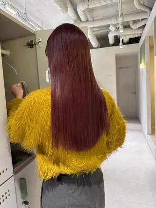 カラー momb所属・杉浦 姫菜のヘアスタイル