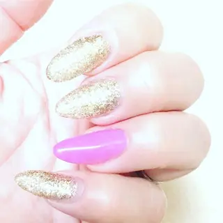 ネイル e.nail所属・和賀井 恵理のネイルデザイン