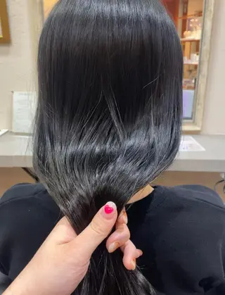 ロング カラー 艶髪に✧ / 透明感 カラー / 冨成のヘアスタイル