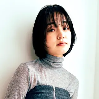 ショート YUJIN 似合わせカラーのヘアスタイル