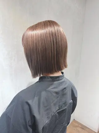 ショート カラー 【デザインカラー】 【ボブ】登戸澤田淳平のヘアスタイル