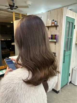 ロング 【DEST】 KAHOのヘアスタイル
