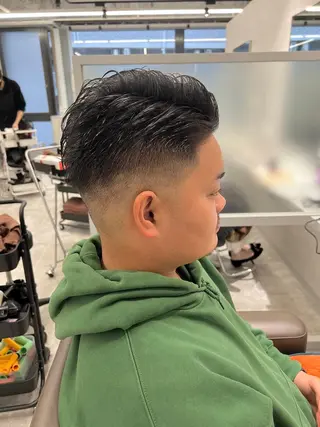 ショート カラー パーマ メンズ kiitos所属・関西センターパート メンズモデル募集のヘアスタイル