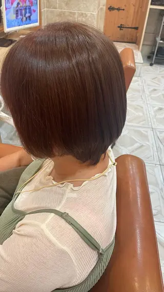 ショート カラー 松田 唯叶のヘアスタイル