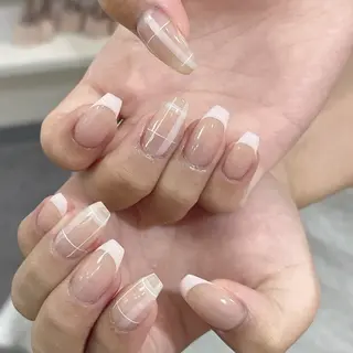 ネイル Queens 榊 まおのネイルデザイン