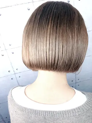 ショート カラー 艶髪/韓国レイヤー イノウエヒロキのヘアスタイル