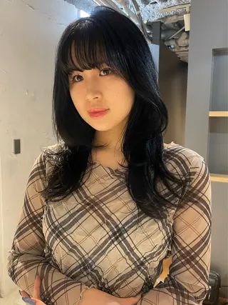 セミロング カラー レイヤー×初 パーマ|hinakoのヘアスタイル