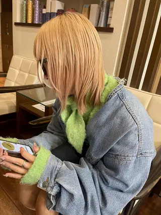 ショート カラー 髪質改善カラー ケアブリーチ/タムのヘアスタイル