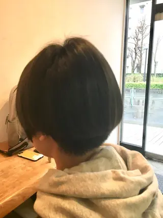 ショート カラー CRADLE Takeuchiのヘアスタイル