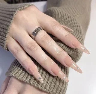 ネイル EMI ANA.CHUOのネイルデザイン