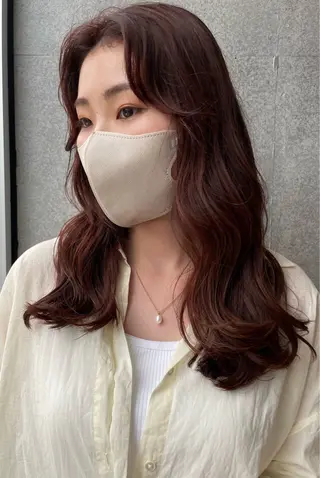 ロング カラー SALOWIN武蔵小杉店所属・国内最高濃度の水素 /髪質改善/ケア特化のヘアスタイル