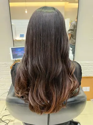 ロング コテ巻き風パーマ🫧 麻尋のヘアスタイル