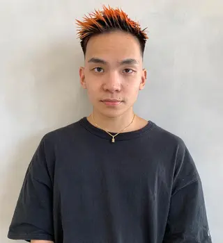 ショート カラー メンズスタイリスト リュウジのヘアスタイル