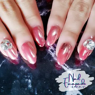 ミディアム ネイル クロキ 。のネイルデザイン