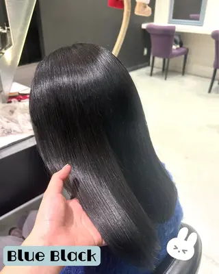 セミロング カラー 縮毛矯正・癒し ヘッドスパ🧸心菜のヘアスタイル