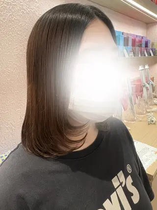 ミディアム merc.谷本 澪のヘアスタイル