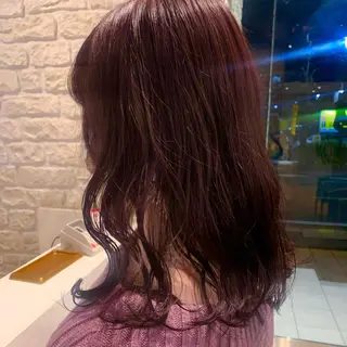 セミロング カラー パーマ 浅倉栞 /透明感カラーのヘアスタイル