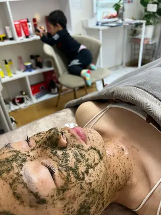 Beauty   Salon  Adiy所属・Adiy ikumiのエステ・リラクイメージ