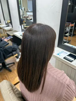 カラー kanon松戸所属・齊藤 礼華のヘアスタイル