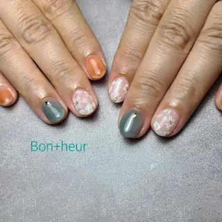 ネイル 宮口 紗子のネイルデザイン